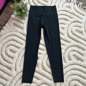 OFFLINE By Aerie Goals Black High Waisted Legging Womens Size Large